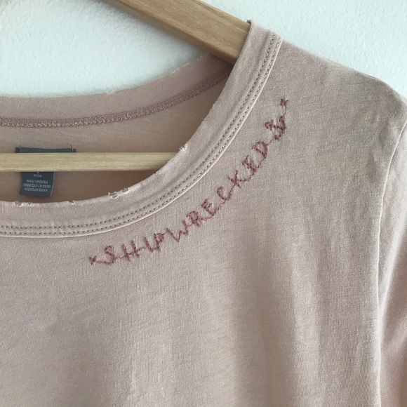 ⚓️ shipwrecked tee - Picture 2 of 4